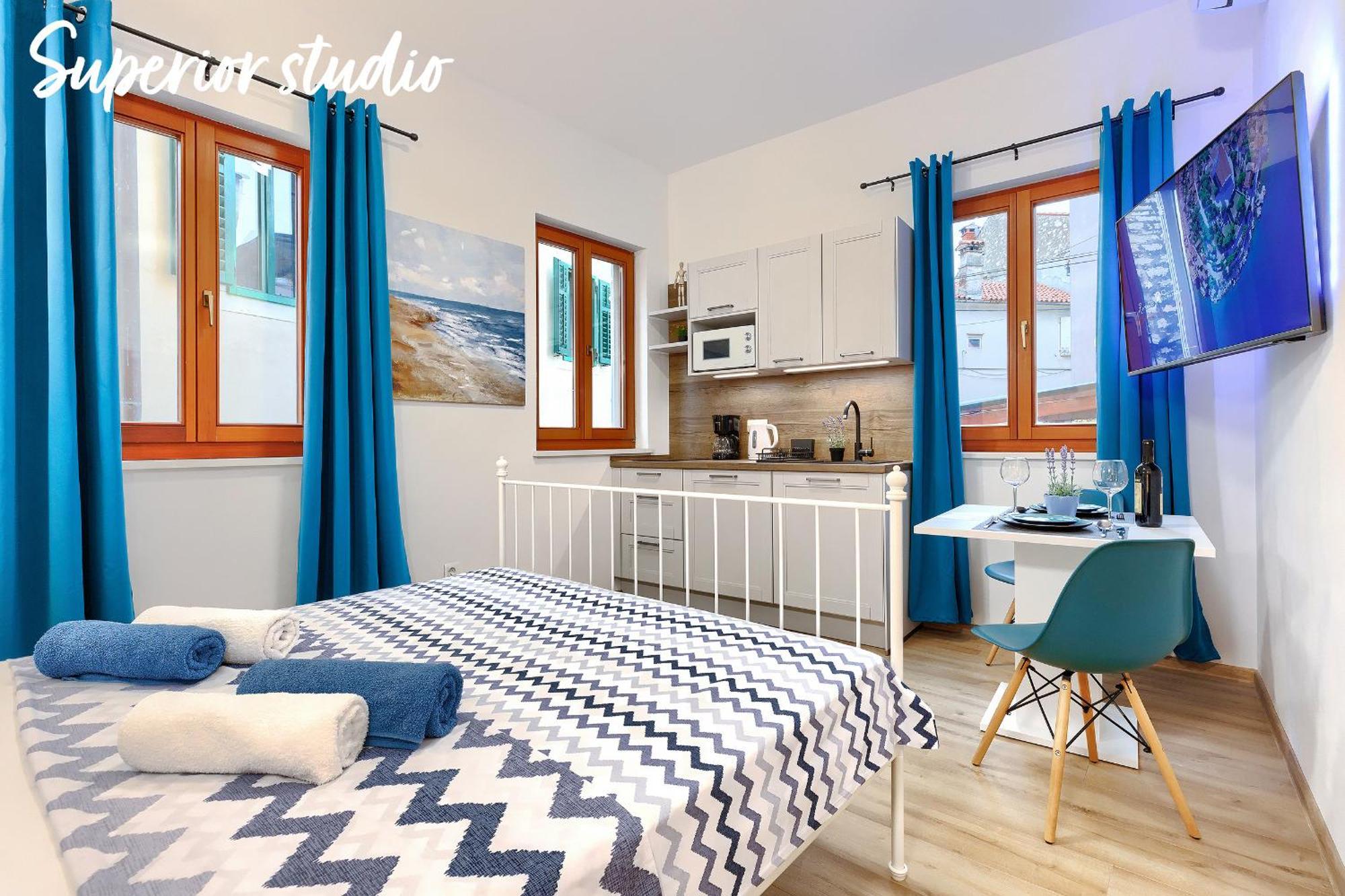 Studios Notte Sul Porto Rovinj Bagian luar foto