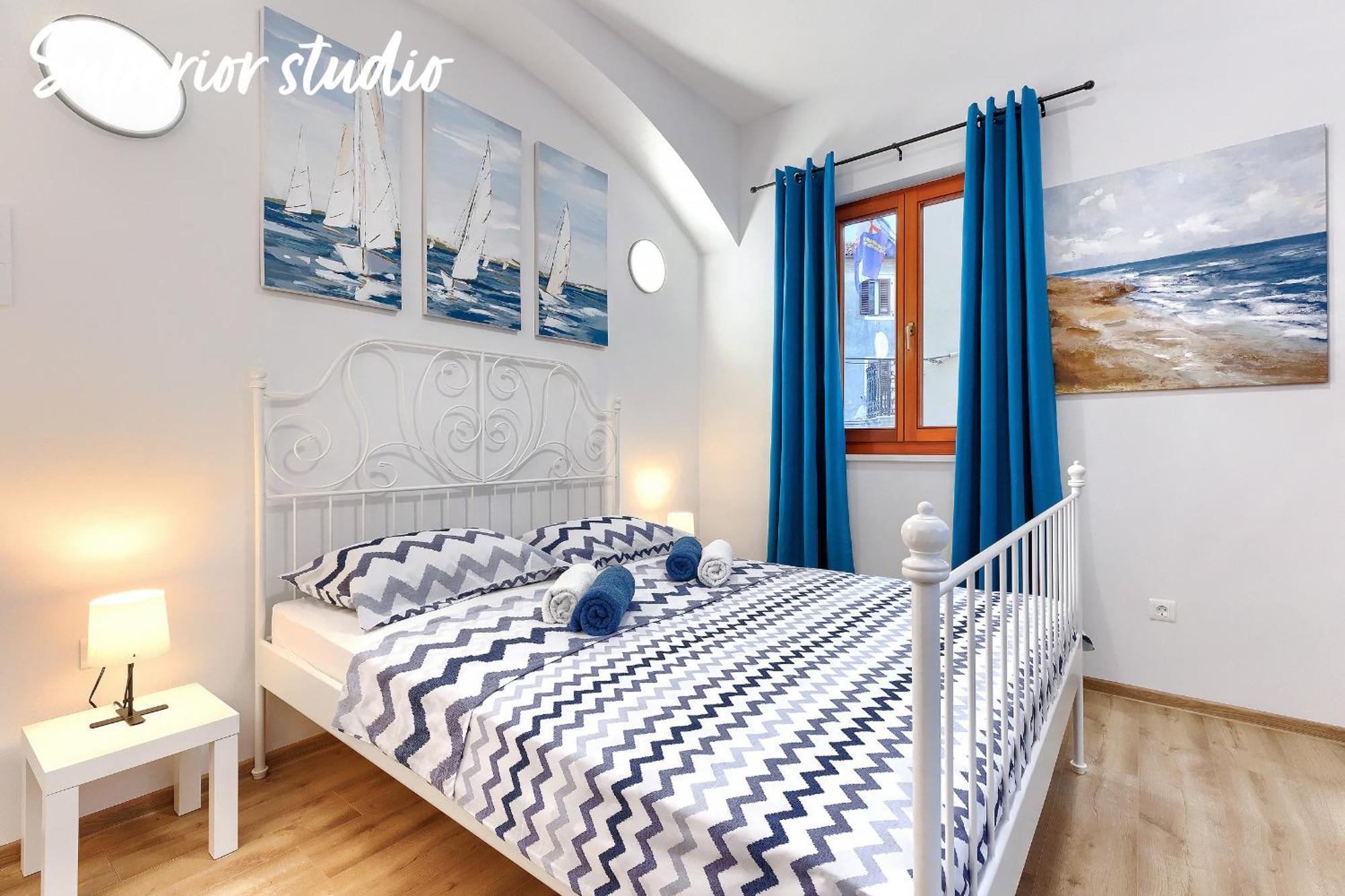 Studios Notte Sul Porto Rovinj Bagian luar foto